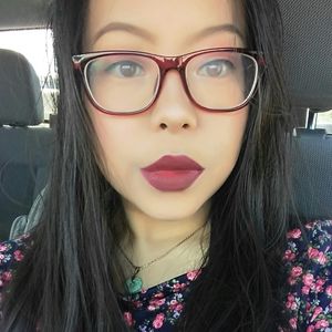 Meet your Posher, Nikki